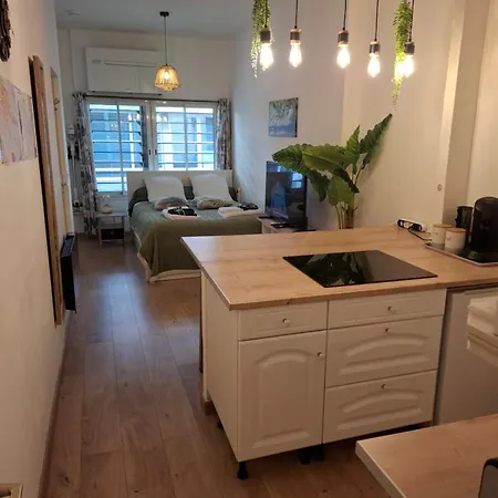 Apartman La Casita - Gare St-roch - Clim, Wifi, Tv
